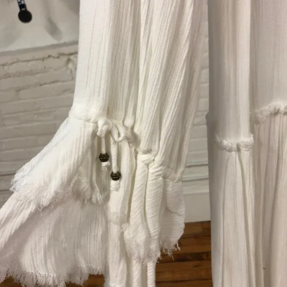 *SOLD*Free People Sweet Darlin Dress in Ivory size small (oversized) slip inside - Picture 6 of 6